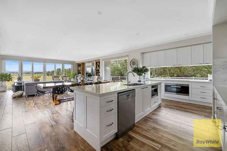 Luxury Buy House Near Wilsons Promontory with Stunning Features