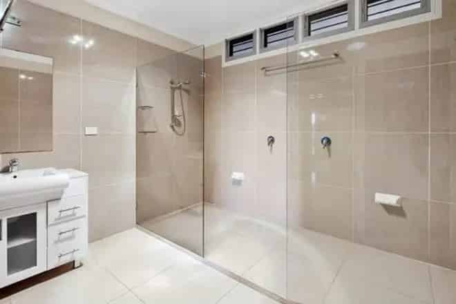 House For Rent , 19, Raceview Avenue, City of Brisbane, Queensland