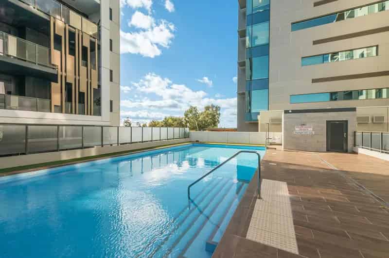 Fully Furnished & Move in Ready