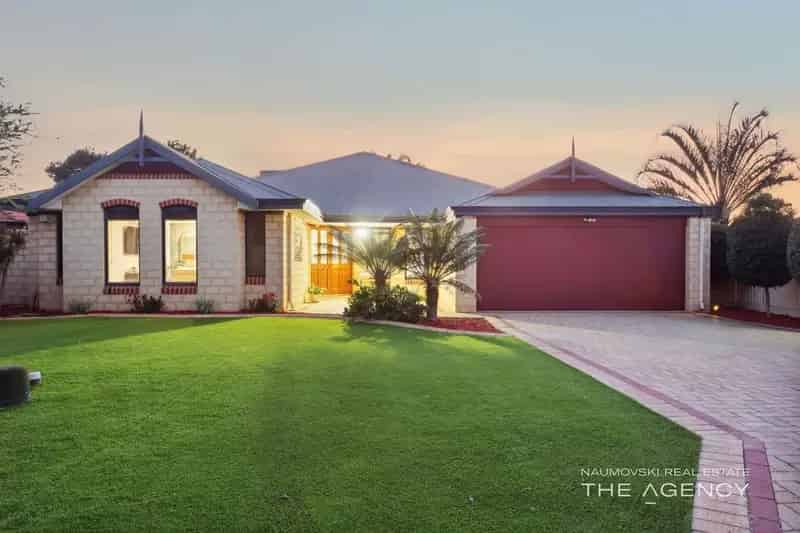 House For Sale - 4 Lodi Place, Caversham WA 6055