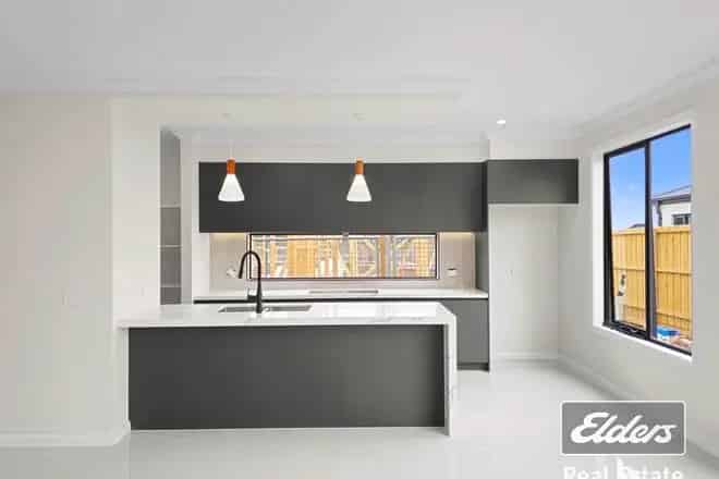 House For Rent , 34, Burgess Road, Melbourne, Victoria