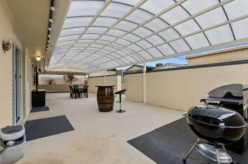 3 rooms house of 95 m² in Adelaide