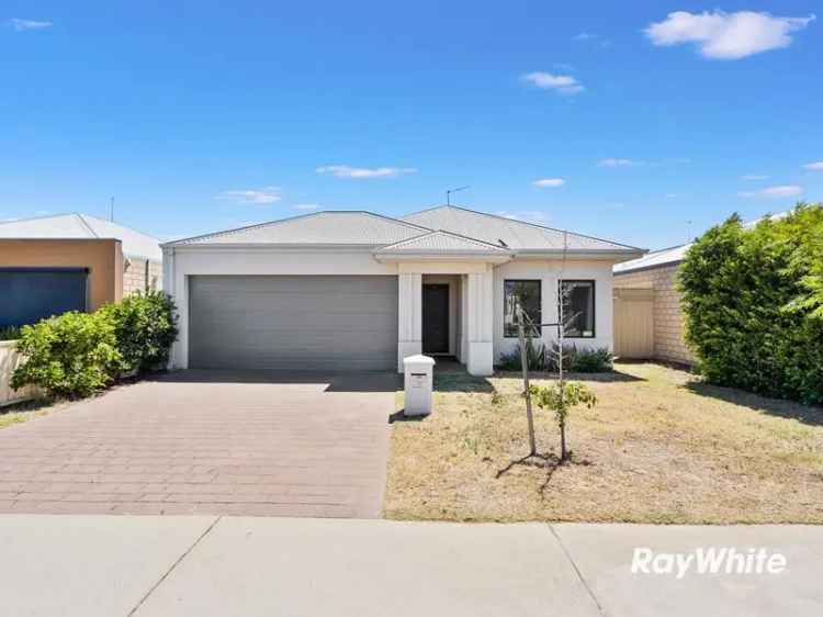 4 Bedroom House Near Singleton Beach