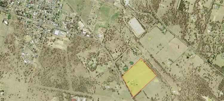 Buy Land in Alexandra Park with Rural Vistas and Town Amenities