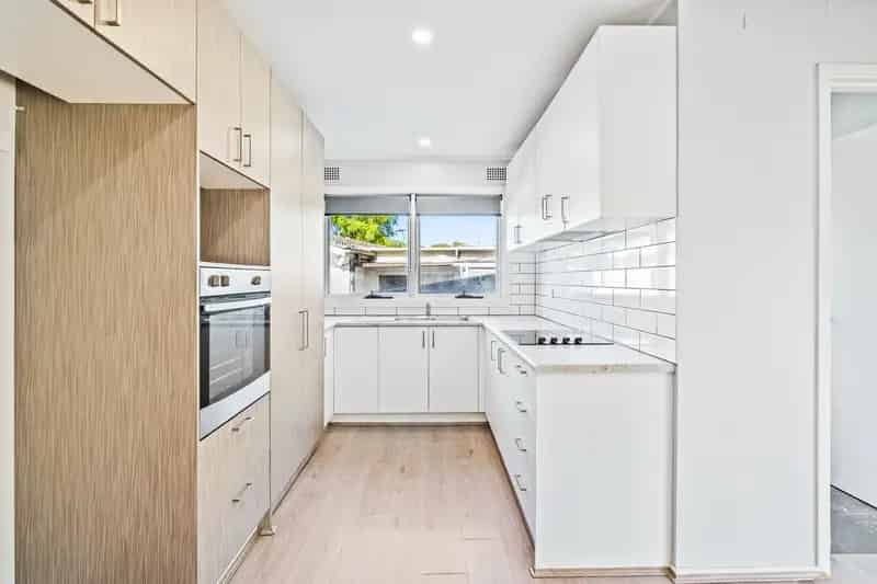 Real Estate For Lease - 42 Fern Avenue - Bradbury , NSW