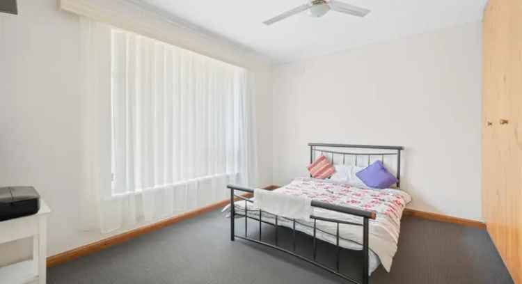 Spacious 3 1 Unit in Mount Gambier Solid Investment or Charming First Home