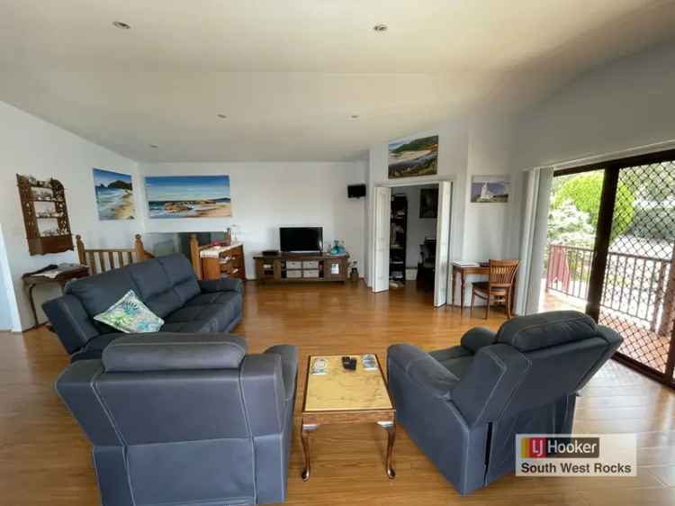 House For Sale in South West Rocks, New South Wales