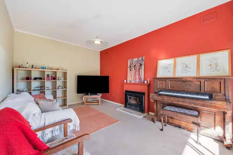 Cosy Low Maintenance Family Home