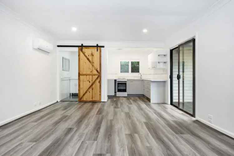 Studio Apartment Near Narrabeen Beach and Lake