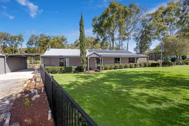 Rare Rental Gem! 3-Bed Home on Acreage with 11 Car Spaces & Workshop