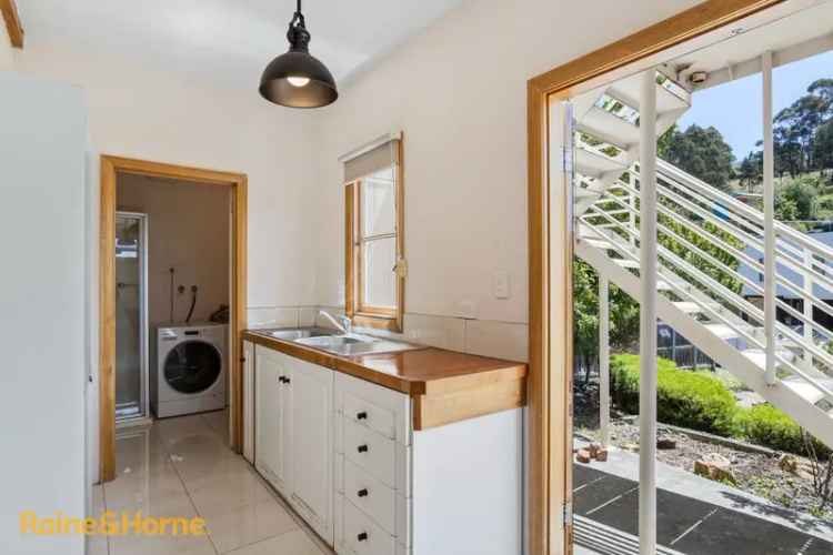 House For Rent in Hobart, Tasmania