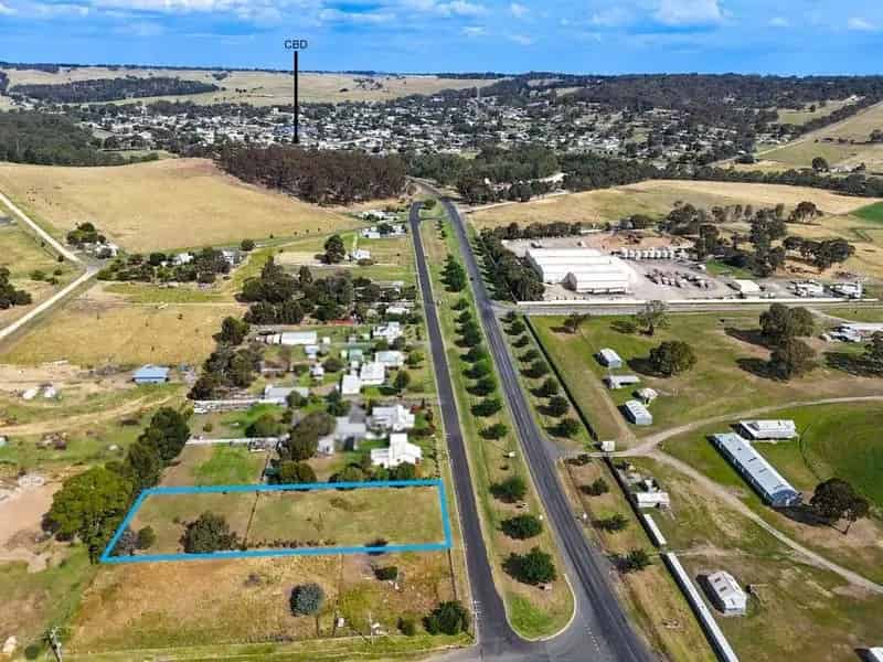 Start your Coleraine story at 36 Casterton Road.