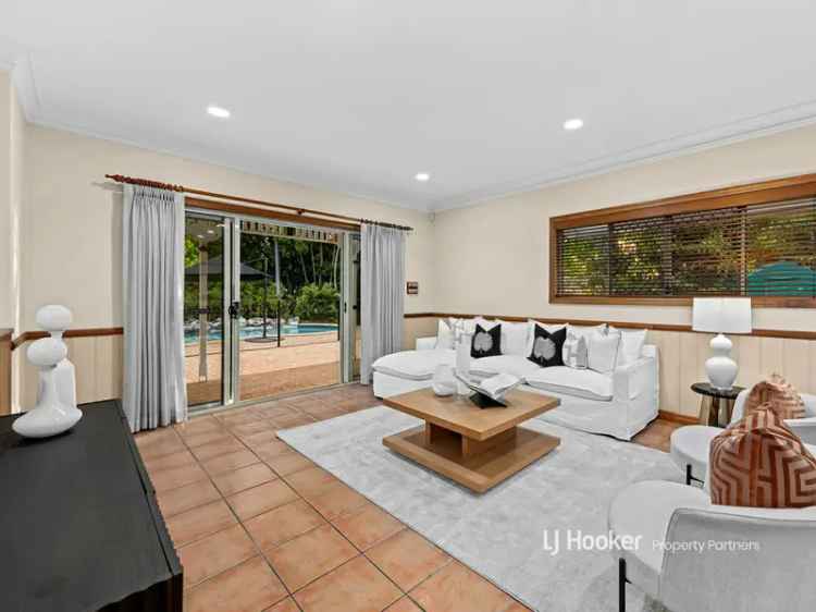 House For Sale in 112, Bleasby Road, Brisbane City, Queensland