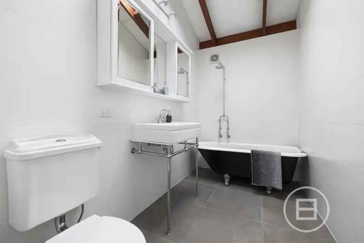 House For Sale in 12, Sandridge Avenue, Melbourne, Victoria