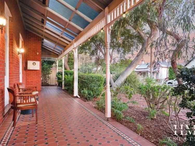 House For Sale in City of Swan, Western Australia