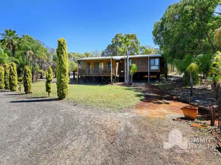 4 Bed 2 Bath Home on 4.95 Acres near Bunbury