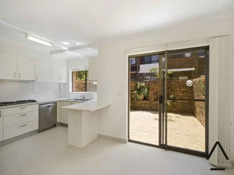 3-Bedroom Townhouse for Lease in Wollstonecraft