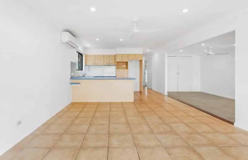 Charming Low Set Duplex in Blue Chip Area!