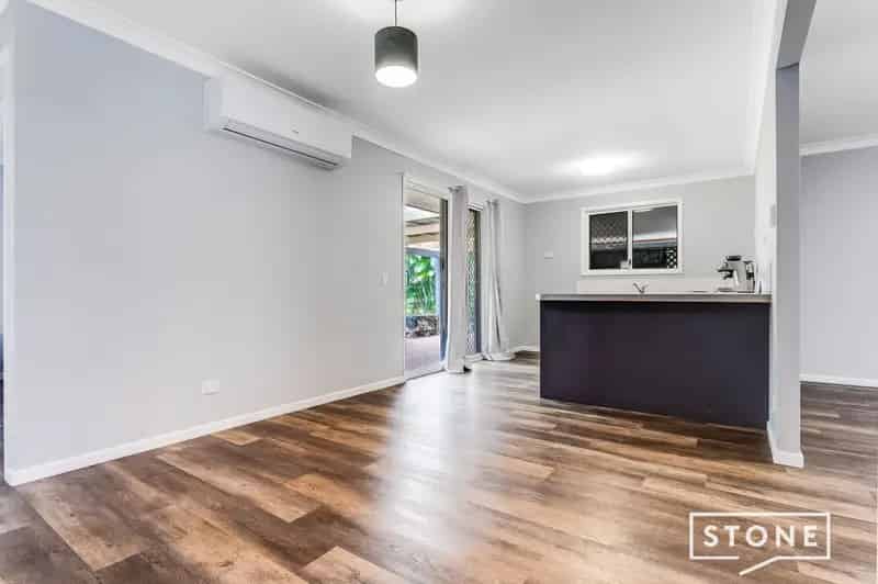 Real Estate For Lease - 7 Pete Court - Lawnton , QLD