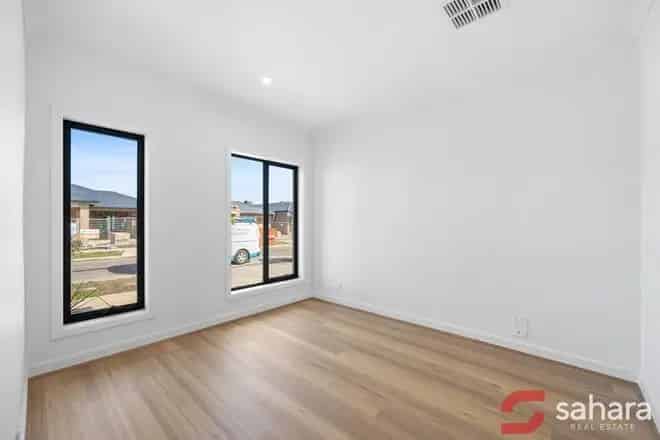 House For Rent , 20, Cosgrove Street, Melbourne, Victoria