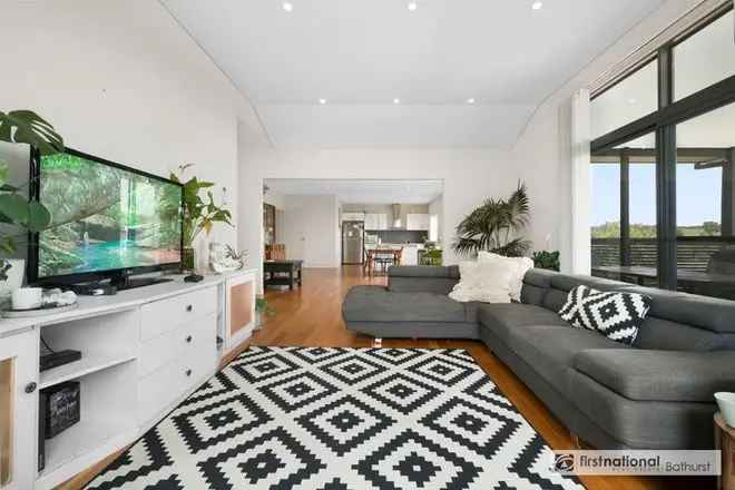 House For Sale in Bathurst, New South Wales