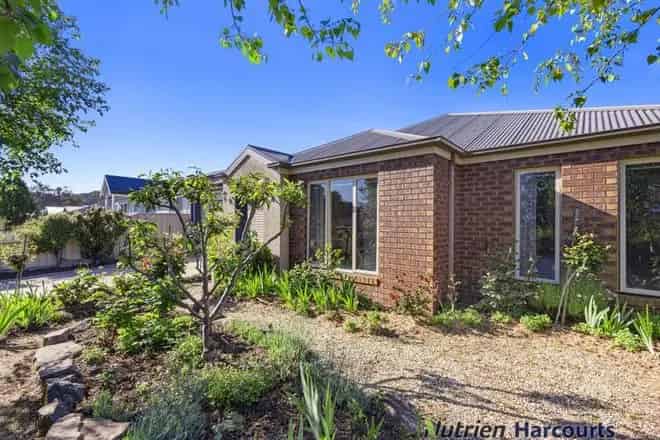 House For Sale , 10, William Hovell Way, Yea, Victoria