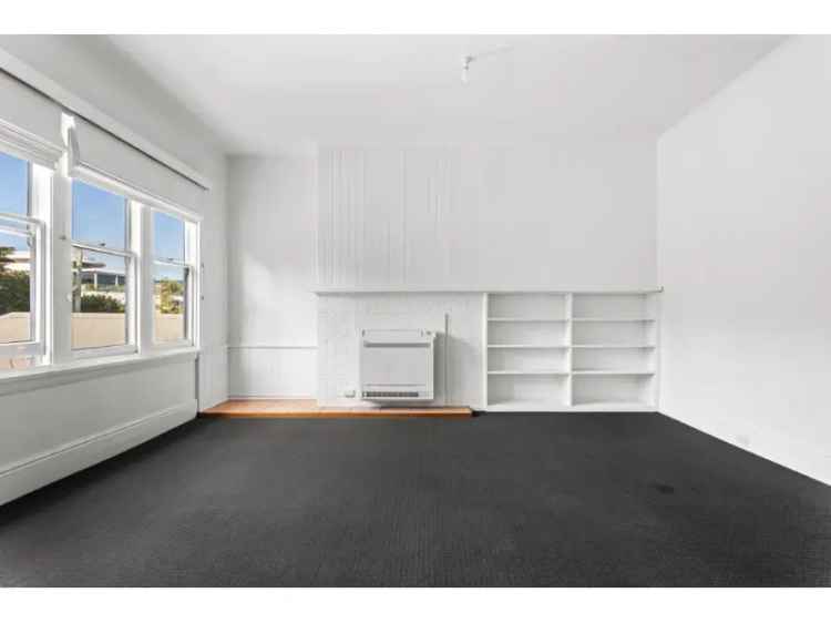 Freshly Painted 4-Bedroom Home In The Heart Of The City!