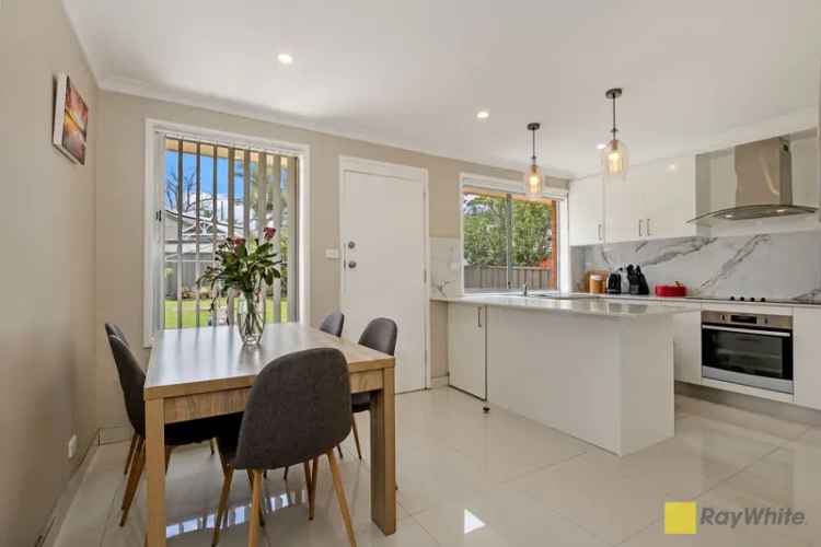 Metella Road Catchment Family Home - Updated Kitchen &amp; Bathrooms