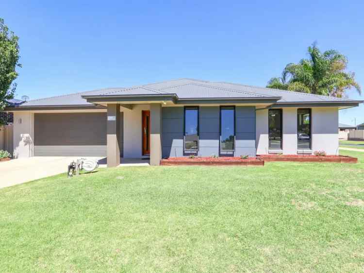 House For Sale in Swan Hill, Victoria