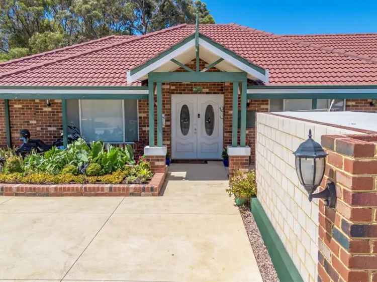 House For Sale in City of Mandurah, Western Australia