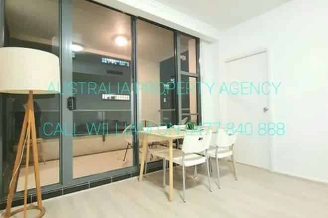 Apartment For Rent , 13-15, Potter Street, Sydney, New South Wales