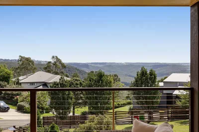 Exceptional family living with spectacular escarpment views