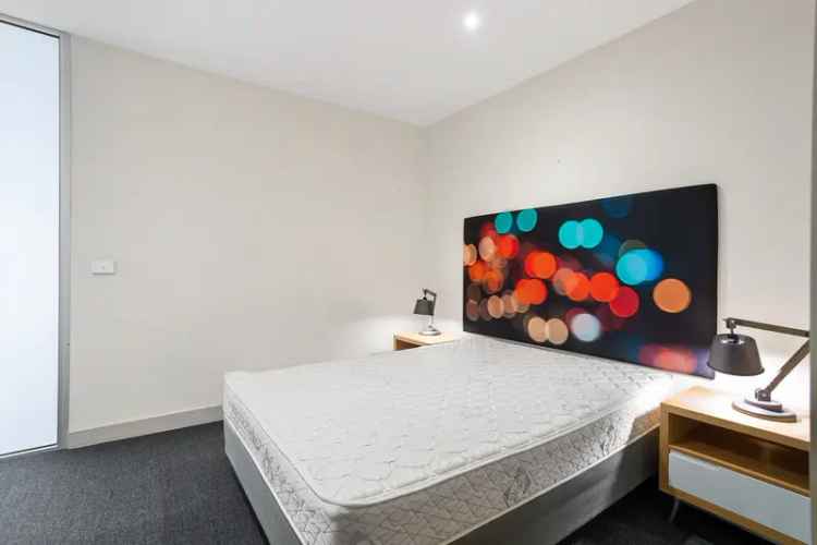 2 Bedroom 2 Bathroom Apartment Melbourne CBD