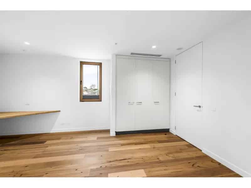 Brand New, Carbon Neutral Apartment, Powered By 100% Renewable Energy!