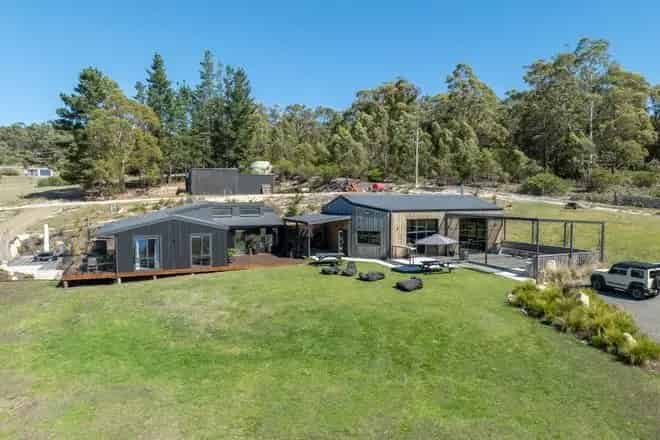 House For Sale , Bicheno, Tasmania