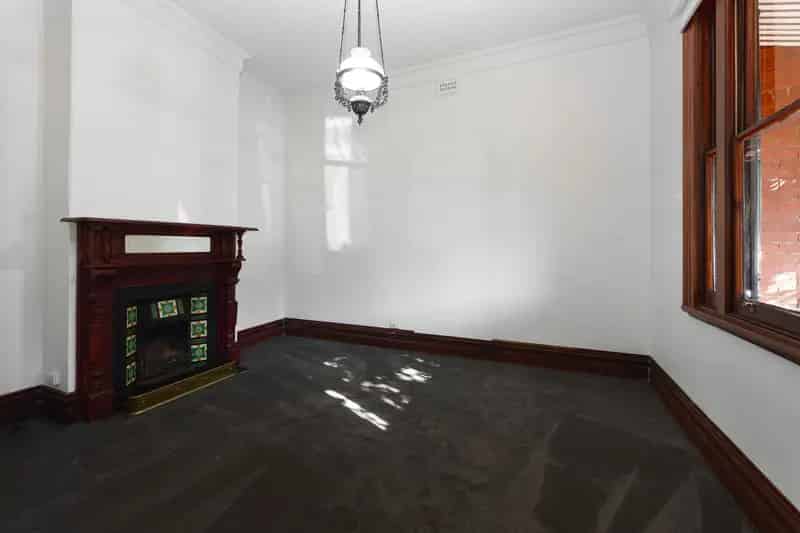 House For Sale , 48, Kerr Street, Melbourne, Victoria