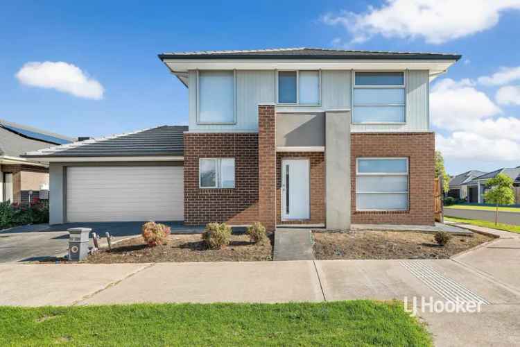 House For Sale in Melbourne, Victoria