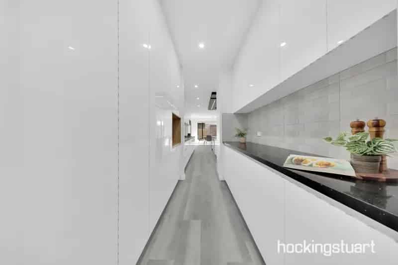 House For Sale , 15, Lakoya Avenue, Melbourne, Victoria