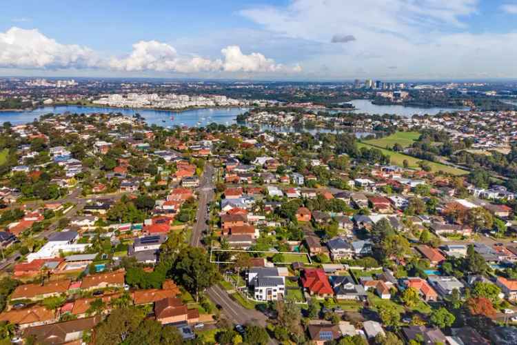 878.9sqm Blank Canvas within a Sought-After Pocket