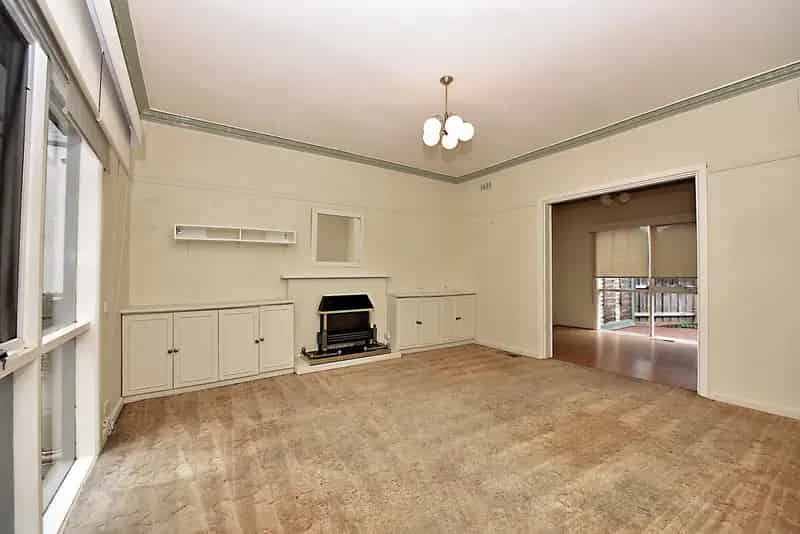 2 rooms house of 252 m² in Melbourne