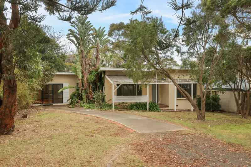 Coastal 3-Bedroom Home in Cowes