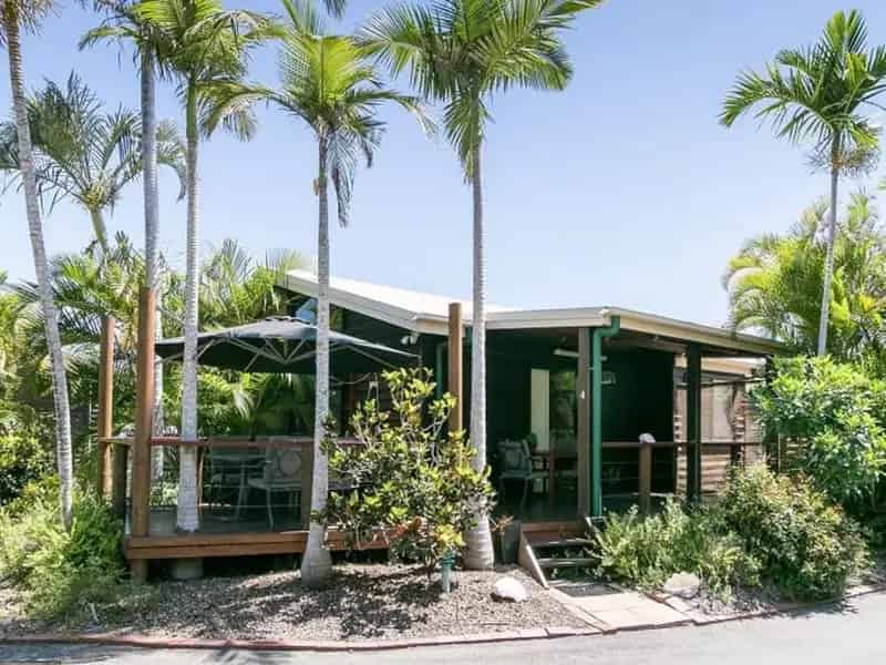 Buy Mixed Management Rights in Hervey Bay with Beachfront Features