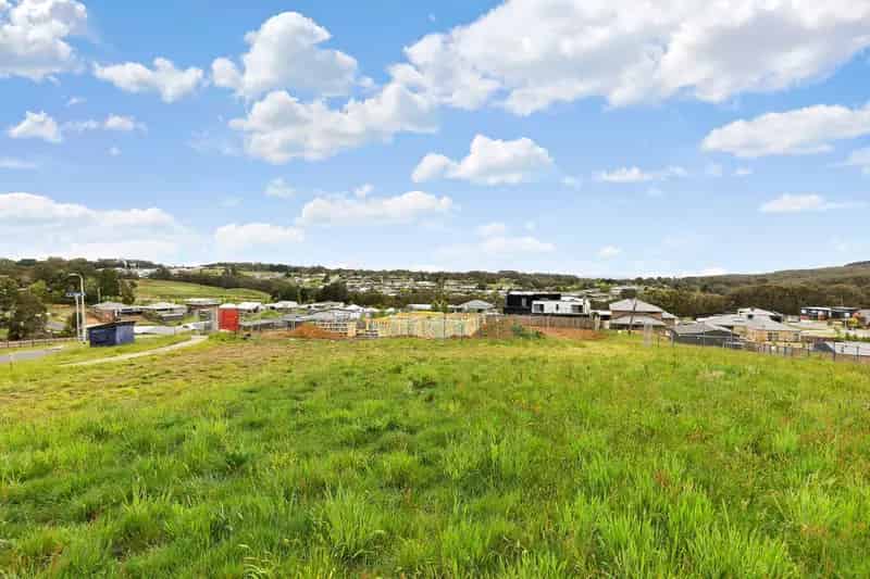 Buy Land in Brown Hill for Your Dream Home with Stunning Views