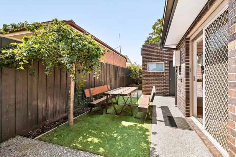 House For Sale , 48, McIntosh Street, Melbourne, Victoria