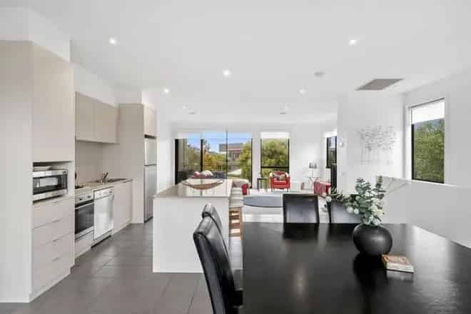 House For Rent , 32, Coast Drive, Torquay, Victoria