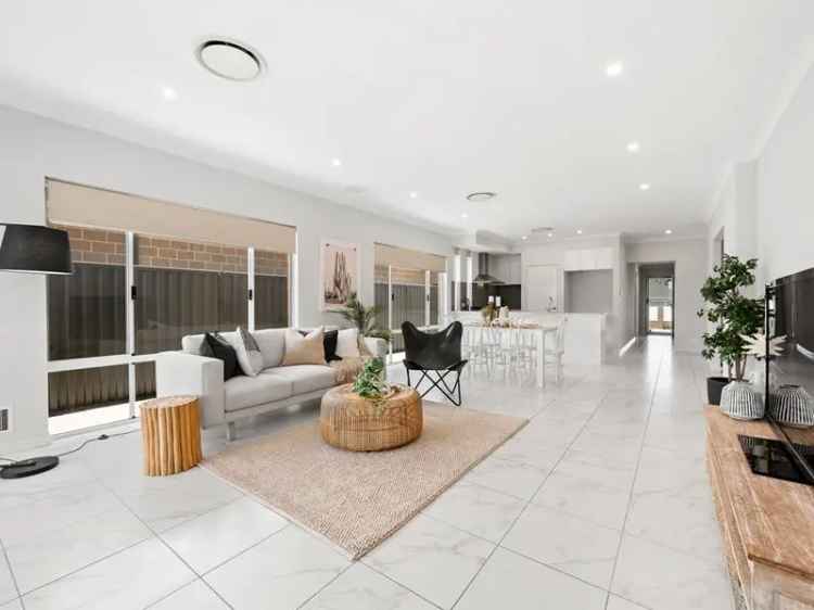 House For Sale in City of Cockburn, Western Australia