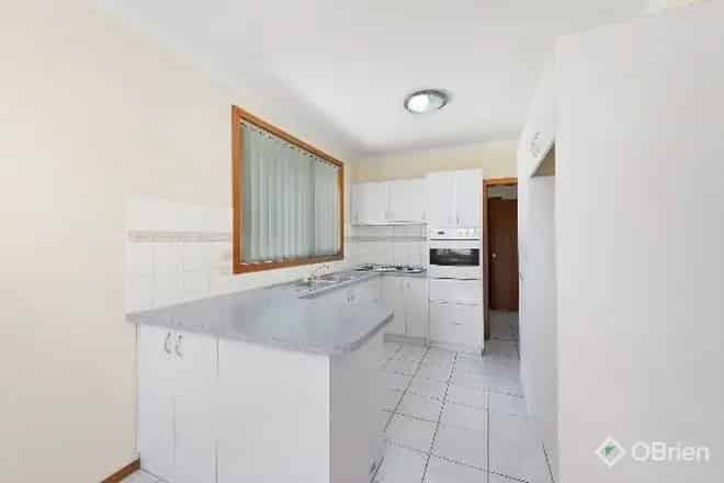 House For Rent , 11, Boroda Court, Melbourne, Victoria