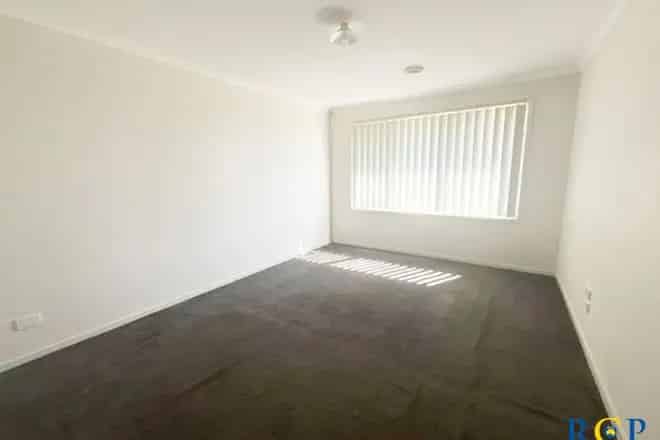 House For Rent , 5, Sparkle Way, Melbourne, Victoria