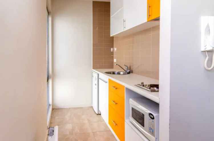 1 Bedroom Apartment Glenhuntly 113m² Ensuite