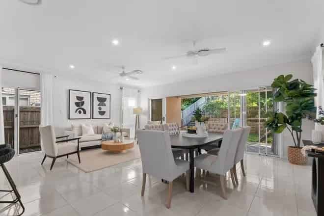 House For Sale , 717, Samford Road, City of Brisbane, Queensland